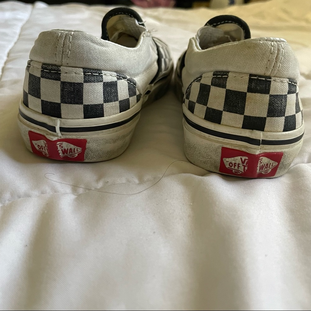 Girls Checkered Vans slides - Picture 3 of 7